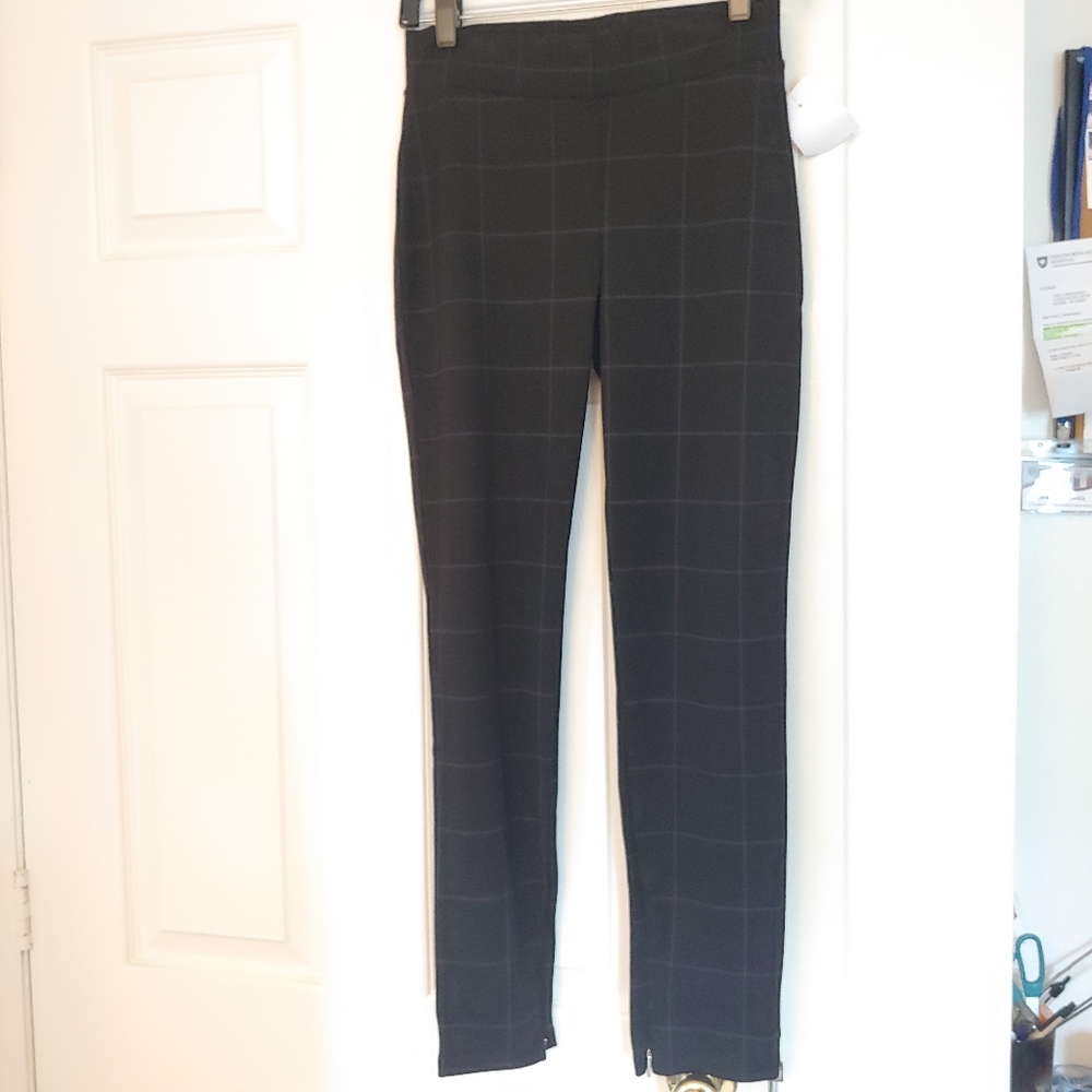 Black dress pants Ellen Tracy sz. Sm